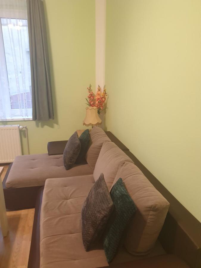 Demiro Apartment
